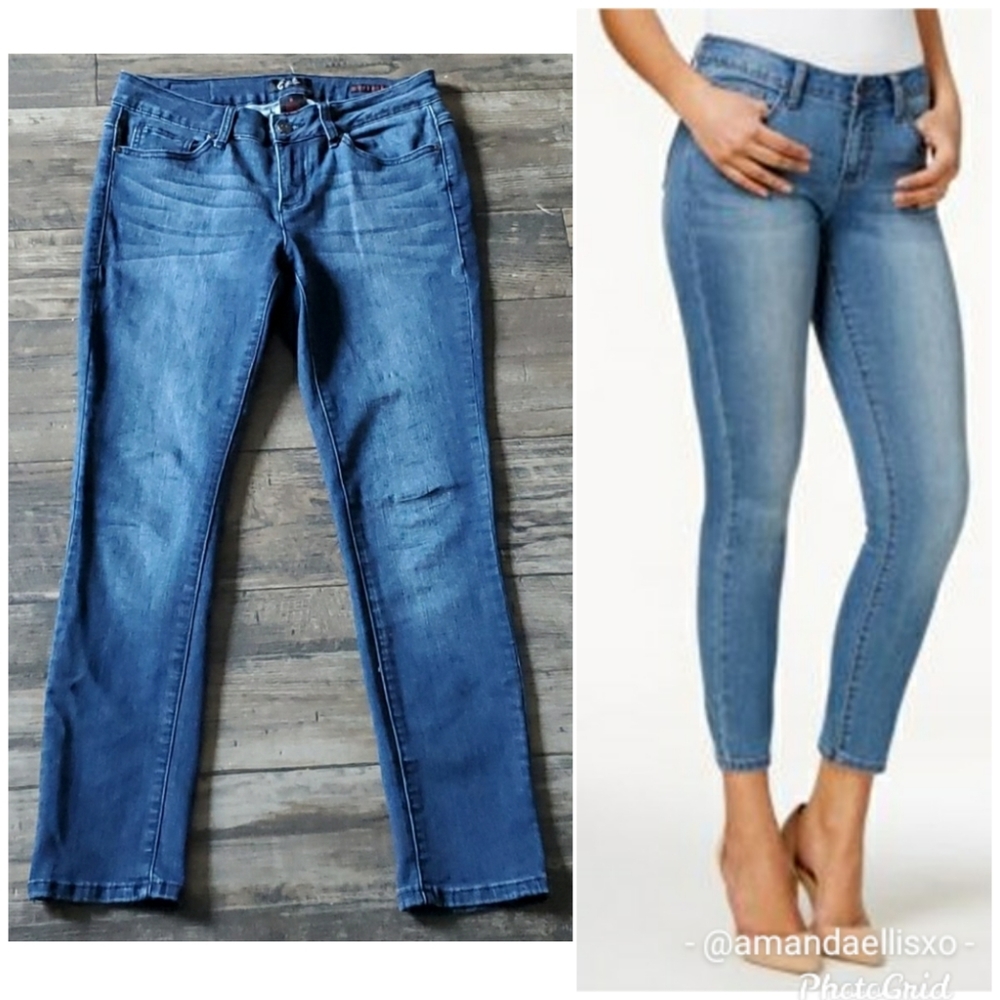 Earl Skinny Ankle Medium Blue Jeans